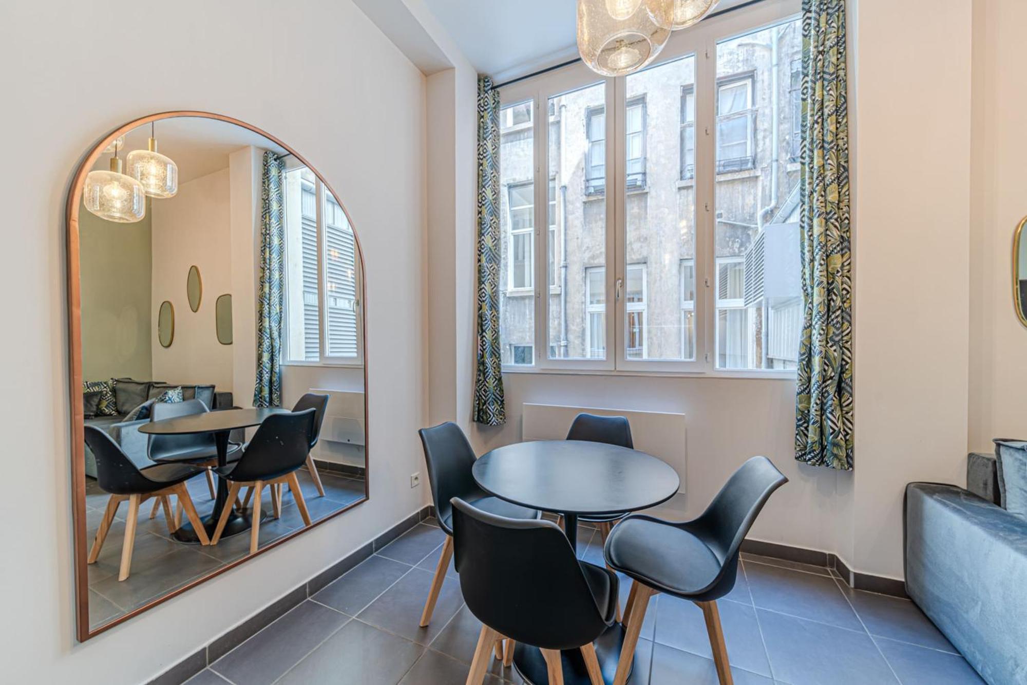 Tollet Apartment Charming 2 People Bellecour Cordeliers Lione Esterno foto